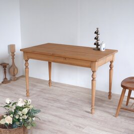 ダイニングテーブル　テーブル　天然木　シンプル　アンティーク風　ナチュラル　フレンチ　カントリー　国産の画像