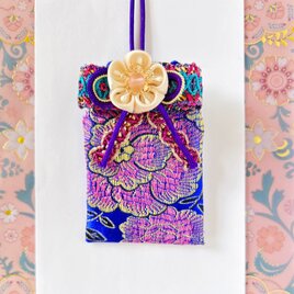 （シノワズリ華）元巫女が作る花のお守り袋の画像