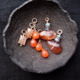 Charm Assortment／Earring & Necklace【Orange】チャームセットの画像