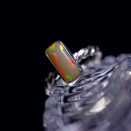 NEW ☆ 新作 ☆『Opal』☆の世界でひとつの天然石リングsilver925の画像