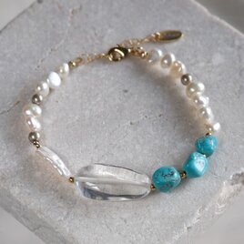 Turquoise pearl bracelet：天然石ブレスレット 淡水パール×クォーツ×ターコイズの画像