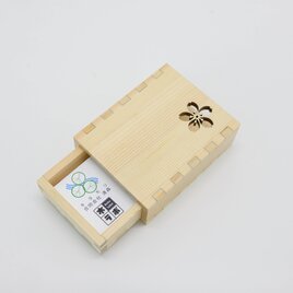 花模様︱木製名刺カードケース・小物入れ・国産赤松の画像