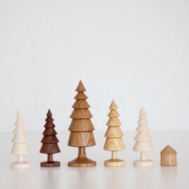 家と木の置物　6点セットの画像