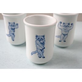 猫ボディビルダーの湯呑（ガールb）の画像