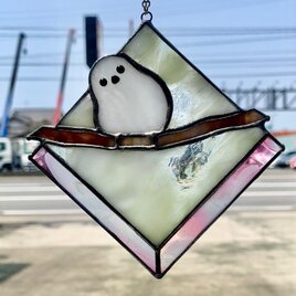 「シマエナガのサンキャッチャー」ステンドグラス　ガラス　パネル　インテリア雑貨の画像