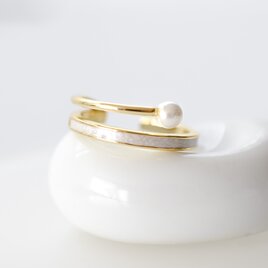 【送料無料】フリーサイズリング マザーオプパール調アクリル／Double- Mother of Pearlの画像