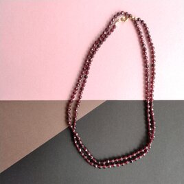 ガーネットのロングネックレス/80㎝