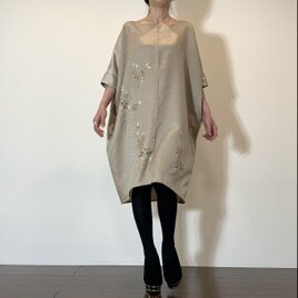 着物リメイク　モモンガワンピースの画像