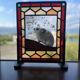 絵付けステンドグラス　なきうさぎの画像