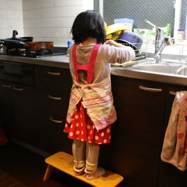 おてつ台　キッチン用の幅広踏み台の画像