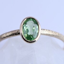 K10 グリーン グロッシュラー ガーネットのテクスチャーリング