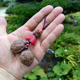 貴重な山葡萄の蔓で編んだショルダーバッグ(ポシェット)横長(中1