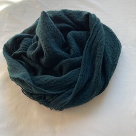カシミヤシルクの単糸マフラー　ディープグリーン　深緑