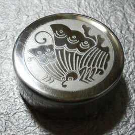 オーダーメイド　彫金　小物入れ　６０㎜サイズ　ステンレス製の画像
