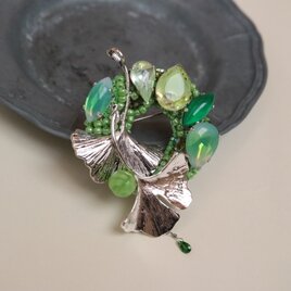 神宮外苑のいちょう並木（鮮緑）の画像