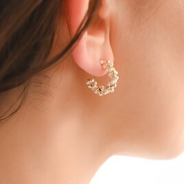 【送料無料】金属アレルギー対応 random pearl hoop /ピアス・イヤリングの画像