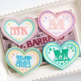 赤いちごとお花アイロンワッペン 刺繍ステッカー | iichi 日々の