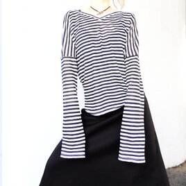 さらり麻100% ボーダーのVネック ロングスリーブ T【gri:n ai】の画像