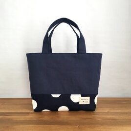 帆布のミニトート（ネイビードット）の画像