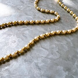 NT5-【 TRIFARI 】クラウントリファリ・ヴィンテージネックレス Gold bead and faux pearlの画像