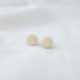 ピアス  cylinder 白薩摩の画像