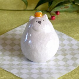 ニャンコの鏡餅風置物の画像