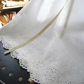 ⓦcaféstyle cutwork刺繍×linenの画像