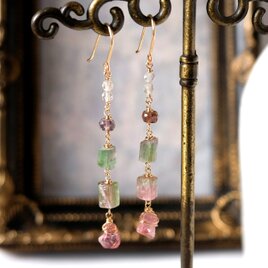 【★SALE】原石トルマリンのロングピアス（ラフトルマリン付き）・イヤリング変更可