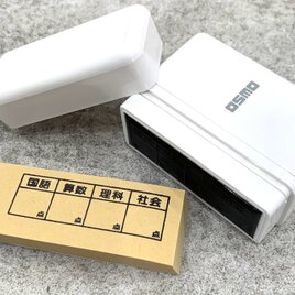 陶芸作家コラボ作品】亀模様表札 陶器プレート (茶壺青磁釉使用) オーダーメイド | iichi  日々の暮らしを心地よくするハンドメイドやアンティークのマーケットプレイス