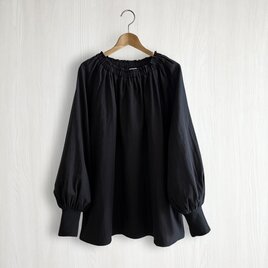 クルーギャザービショップスリーブ長袖プルオーバー_オーガニック綿100%_Blackの画像