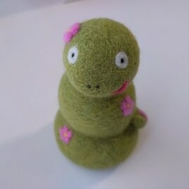 【kumaneko様オーダー】羊毛フェルトのヘビさんの画像