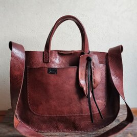 Round tote Shoulder　濃いブラウン　オイルシュリンクレザーの画像