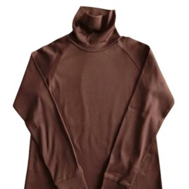 綿ニットタートル　カットソー　ミルクチョコレート色　S～Mの画像