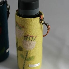 花・黄色 フェルトのドリンクバッグ（水筒カバー）＊Mサイズ＊の画像