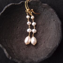 残りわずか【GP／受注制作】Drop Pearl Mix Earrings／ドロップパールフレンチピアスの画像