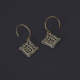 Square Earringsの画像