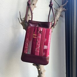 革と古布のパッチワークバッグ（黒の革＋紬、銘仙など） No.01016-20