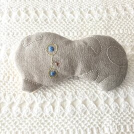 くまのメガネケース（フルーツプリント）の画像