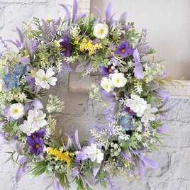 ラベンダーと小さな花を軽やかに　リース：パープル　白　黄色　小花　ラベンダーの画像