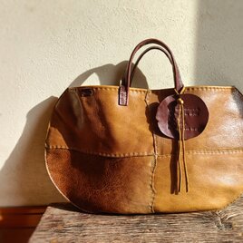 パッチtote　マスタード✗ダークブラウン　オイルシュリンクレザーの画像