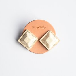 Lizard Airas~square~【レザーピアス/イヤリング】の画像