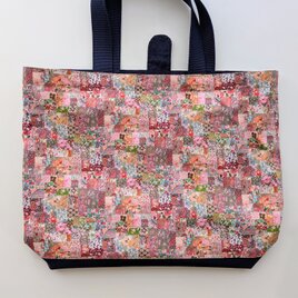 「リバーシブルトート」リバティプリント(Archive Patchｗork B)の画像
