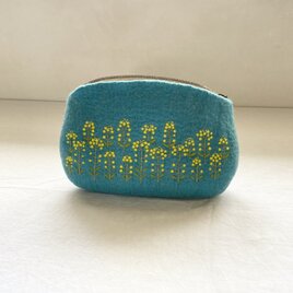 羊毛刺繍フェルトポーチ/  菜の花の画像