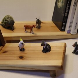 無垢の木の本立て(小サイズ)　オリジナルデザインです。の画像