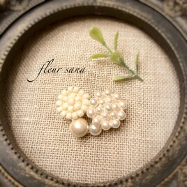 unique motif  シルキーパールとビーズのブローチ〈elegant〉white・whiteの画像