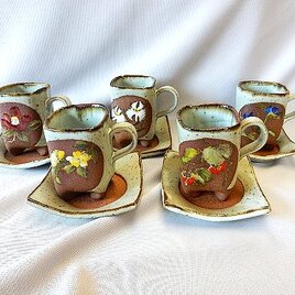 釉描彩絵替わり珈琲碗皿の画像