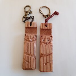 木彫りのキーホルダー(3.4.5.6.7.8.9.10)の(3)(4)(5) | iichi