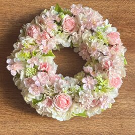 ふんわり優しい桜とバラのリース