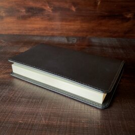 《新書判サイズ》レザーブックカバー（Nero）の画像