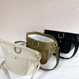 倉敷帆布　『６角形に開くバネ口』　ショルダーバッグ　三日月バッグ　ハーフムーンバッグ　　カーキ　ブラック　ベージュの画像